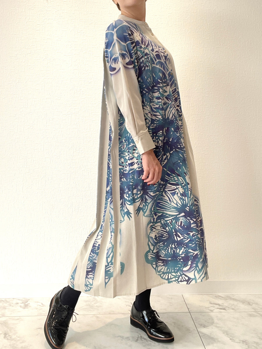 バックプリーツシャツワンピース