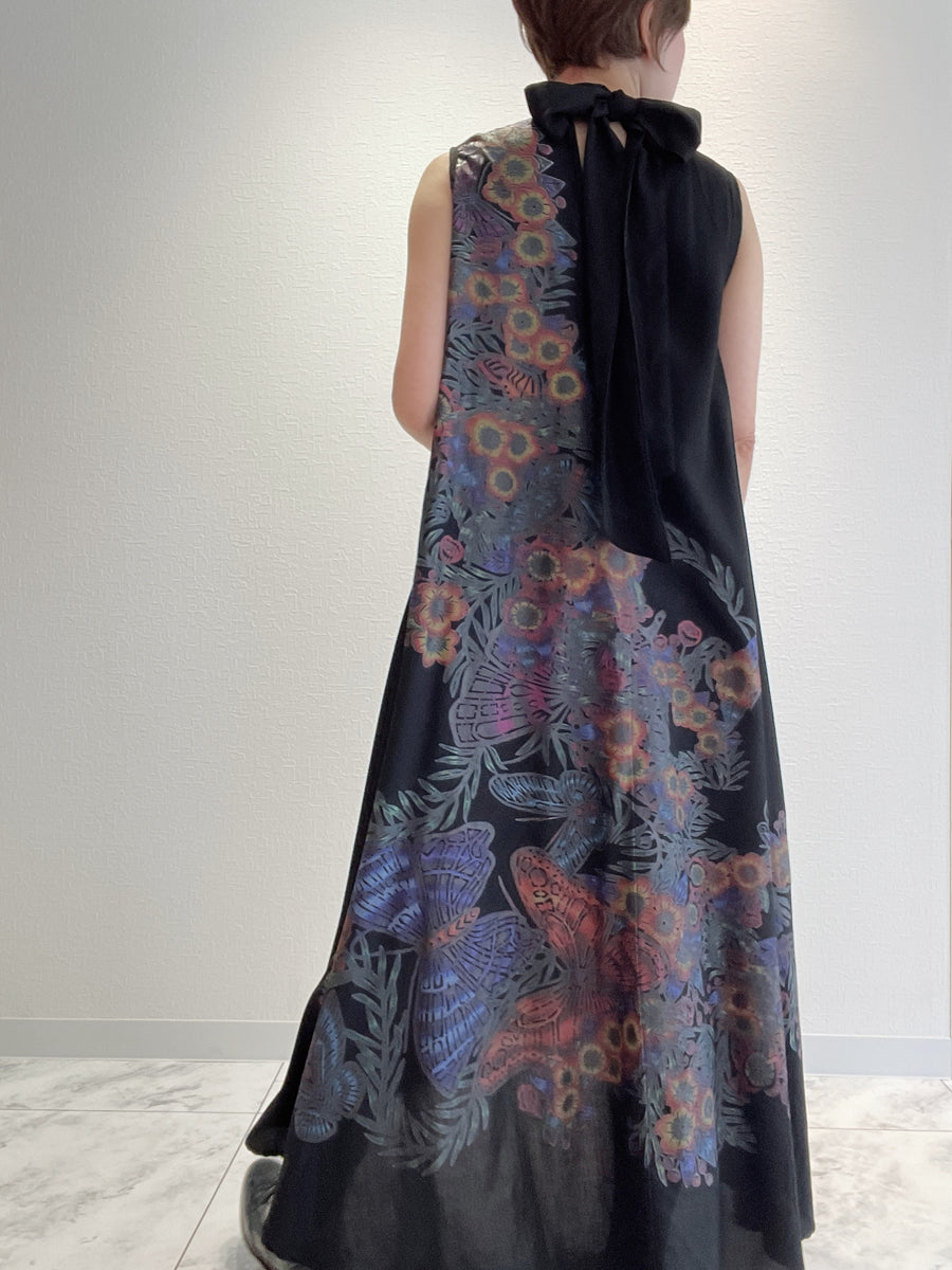 エレガントホルターワンピース