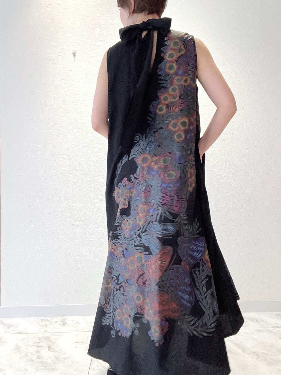 エレガントホルターワンピース